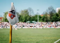 Unterwegs mit Altona 93: Als es beim HSV Barmbek-Uhlenhorst weder Wurst noch Tore gab …