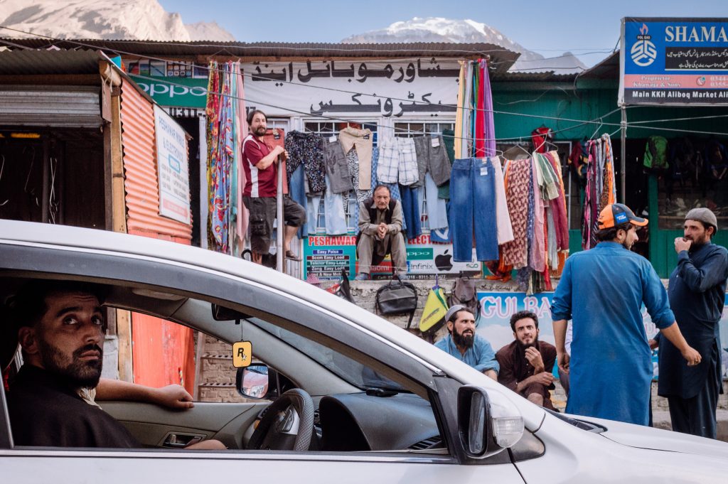 Layering in Pakistan